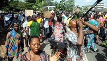 Cotonou, le 25 mars. Point de départ des manifestations : un concours présumé truqué. © Valentin Salako
