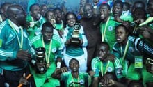 Les Nigerians (U20) vainqueurs de la compétition face au Sénégal. © CAF