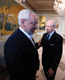 Le président Béji Caïd Essebsi (à dr.) avec le leader d’Ennahdha, Rached Ghannouchi, le 14 janvier 2015, au palais de Carthage. © FETHI BELAID/AFP