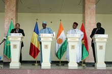 Les présidents de la Mauritanie, du Tchad, du Niger et du Burkina Faso, le 20 novembre à N’Djamena. © Vincent Duhem/J.A.
