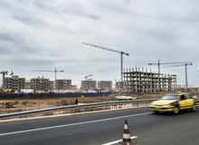 La ville nouvelle de Diamniadio, en pleine construction. © SYLVAIN CHERKAOUI POUR J.A