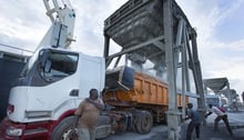 11 millions de tonnes de marchandises sont annuellement convoyées à partir du Port de Dakar. © Jacques TORREGANO pour Jeune Afrique