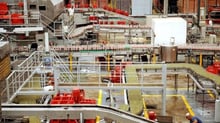 Usine d’embouteillage de produits de Coca-Cola. © http://www.coca-colacompany.com/