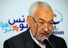 Rached Ghannouchi, leader du parti Ennahdha, lors d’une conférence de presse en 2012. © Hassene Dridi/AP/SIPA