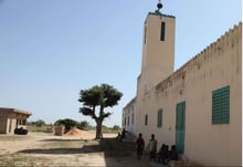 Photo de la mosquée où était l’imam Imam Alioune Badara Ndao à Kaolack, Sénégal, en novembre 2015. © Baba Ahmed/AP/SIPA