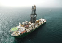 Un bateau de forage utilisé au large du Sénégal. © Cairn Energy