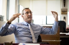 Entretien avec Franck Bavard, directeur général adjoint des Grands moulins de Dakar (GMD), Dakar, Sénégal, le 16 juin 2016. © Sylvain Cherkaoui pour Jeune Afrique