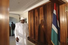 Adama Barrow avant son investiture, à l’ambassade de Dakar, au Sénégal, le 19 janvier 2017. © STR/AP/SIPA