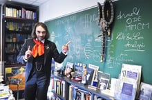 Cédric Villani (France), mathématicien, directeur de l’Institut Henri-Poincaré de l’Université Pierre et Marie Curie et professeur. Il a reçu la médaille Fields en 2010. A Paris, le 03.02.2017. Vincent Fournier/JA © Vincent Fournier/JA