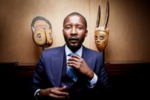 Kibily Touré est à la tête des Chemins de fer du Sénégal (CFS) depuis un an et demi. Ici dans son bureau du Quai d’Orsay en 2017. © Cyrille Choupas /JA