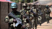 Des soldats Sénégalais, le 22 janvier 2017 à Barra. © AFP/Carl De Souza