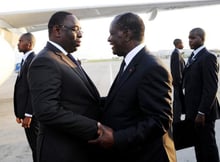 Le président sénégalais Macky Sall et son homologue ivoirien Alassane Ouattara, en octobre 2012. © SIA KAMBOU/AFP