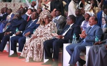 Macky Sall, président sénégalais, avec son épouse Marieme, lors de la cérémonie de son investiture à la candidature à la présidentielle de 2019, le 1er décembre 2018 à la Dakar Arena. © Lionel Mandeix.