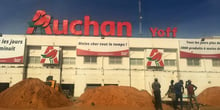 Un magasin Auchan à Yoff, une commune proche de Dakar. © Manon Laplace pour JA