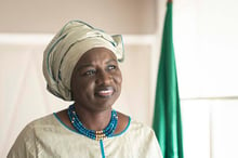 Aminata « Mimi » Touré, la présidente du Conseil Economique Social et Environnemental (CESE) dans son bureau à Dakar le 17 septembre 2019. © Sylvain Cherkaoui pour JA.