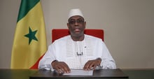 Macky Sall au Palais de la République, à Dakar, le 11 mai 2020. © DR / Lionel Mandeix/Présidence Sénégal