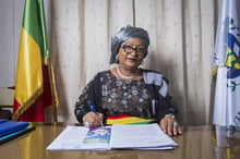 Soham El Wardini dans son bureau à l’hôtel de ville de Dakar, en janvier 2019 Soham El Wardini (Senegal), Maire de Dakar, dans son bureau a l’Hotel de Ville, le 28.01.2019. © Youri Lenquette pour JA