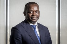 Alioune Sarr, alors ministre du Tourisme et des Transports aériens, à Dakar, en juin 2021. © Sylvain Cherkaoui pour Jeune Afrique