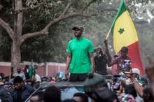 Ousmane Sonko, lors d’un rassemblement à Zinguinchor, le 24 mai 2023. © MUHAMADOU BITTAYE / AFP.