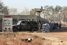 Soldats ivoiriens chargés de la lutte antiterroriste, dans la région de Kafolo (nord du pays), le 21 janvier 2022. © Sia Kambou/AFP