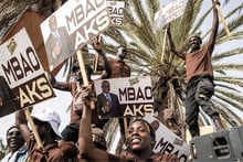 Rassemblement en faveur de la coalition présidentielle Benno Bokk Yakkar, à Dakar, en juillet 2022. © JOHN WESSELS / AFP.