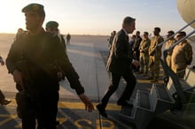 Le secrétaire d’État américain Antony Blinken s’envole pour le Caire à l’aéroport international King Khalid de Riyad, le 6 février 2024. © Mark Schiefelbein / POOL / AFP