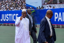 Le président sénégalais, Macky Sall, arrive à la cérémonie d’investiture de Félix Tshisekedi au Stade des martyrs, à Kinshasa, le 20 janvier 2024. © Photo by Arsene Mpiana / AFP