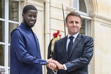 Bassirou Diomaye Faye et Emmanuel Macron au Palais de l’Élysee à Paris, le 20 juin 2024. Le President de la Republique Emmanuel Macron a accueilli M. Bassirou Diomaye Faye, President de la Republique du Senegal, au Palais de l Elysee a Paris, le jeudi 20 juin 2024, pour un dejeuner de travail. Paris, FRANCE – 20/06/2024 © Isa Harsin/SIPA