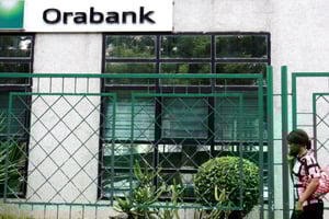 Une agence Orabank à Abidjan, le 13 juillet 2018. © REUTERS/Thierry Gouegnon