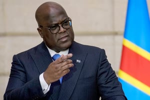 Le président congolais Félix Tshisekedi s’exprime lors d’une conférence de presse à l’Élysée, le 30 avril 2024. © Christophe Ena/AP/SIPA