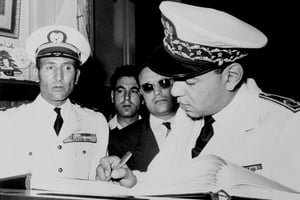 Les anciens d’Azrou au sommet de l’État marocain