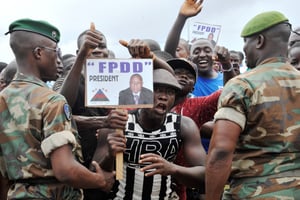 Des partisans de Moussa Dadis Camara manifestent à Conakry, en 2015 (illustration). © CELLOU BINANI / AFP