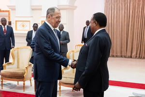 Sergueï Lavrov, le ministre russe des Affaires étrangères, reçu par Denis Sassou Nguesso, le chef de l’État congolais, à Oyo, le 4 juin 2024. © MFA RUSSIA