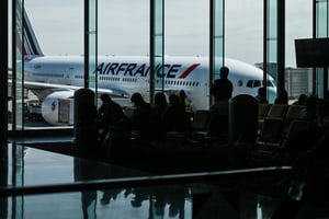 Embarquement d’un vol Air France à l’aéroport Roissy-Charles-de-Gaulle (image d’illustration). © Artur Widak/NurPhoto via AFP