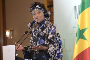 Aissata Tall Sall, la ministre de la Justice sénégalaise, lors de sa conférence de presse, le 20 février 2024, à Dakar. © Seyllou / AFP