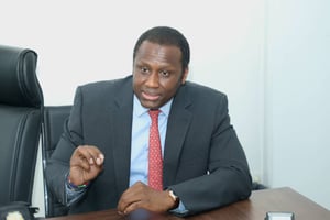 Karamo Kaba, le gouverneur de la Banque centrale de Guinée, le 13 février 2024. © BCRG/X