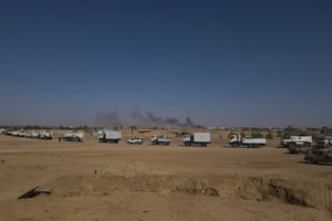 Départ de la Minusma du camp de Kidal au Mali le 31 octobre 2023, Les derniers convois militaires ont quitté le camp à 9 heures du matin. © Souleymane Ag Anara pour JA