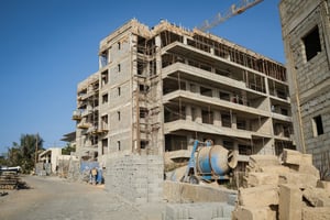 Les autorités ont fait stopper tous les travaux de construction sur les corniches de Dakar. Ici, dans le quartier de Ouakam, le 10 mai 2024. © Nicolas Remene / Le Pictorium / MAXPPP