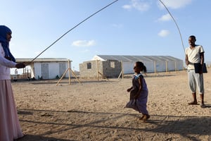 Réfugiés de guerre yéménites dans le camp de Markazi, ouvert depuis 2015 près d’Obock, dans le nord de Djibouti. © Joerg Boethling / Alamy via ABACA