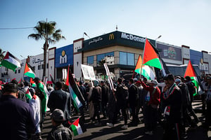 Manifestation pro-palestinienne à Casablanca, le 26 novembre 2023. © Milla Morisson / Hans Lucas