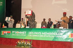 Lors du sommet de l’AES, le 6 juillet à Niamey. © AFP