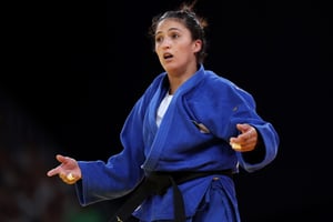 La judokate algérienne Amina Belkadi après sa défaite aux Jeux olympiques © Steph Chambers/Getty Images via AFP