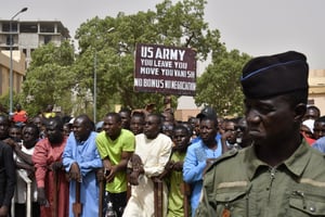 Manifestation à Niamey contre la présence de soldats américains au Niger, en avril 2024. © Photo by AFP.