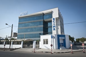Le siège de la Banque pour le commerce et l’industrie Mer-Rouge à Djibouti. © Vincent Fournier pour JA