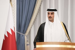 L’émir du Qatar, Tamim Ben Hamad Al Thani, lors d’une conférence de presse conjointe avec le président iranien, à Doha, le 2 octobre 2024. © Iranian Presidency/ZUMA-REA