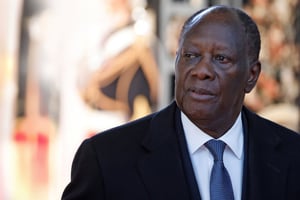Alassane Ouattara (ici à Paris le 5 octobre) assure ne pas avoir pris sa décision au sujet de sa candidature. © Ludovic Marin/Pool via REUTERS