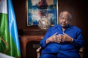 Le chef de l’État, Ismaïl Omar Guelleh, lors d’une interview à Jeune Afrique le 13 mars 2023, au palais présidentiel de Djibouti. © Vincent FOURNIER pour JA