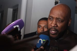 Tommy Tayoro Nyckoss, le président du club AS Arta Solar 7 de Djibouti et le nouvel acquéreur du Sporting Club de Gagnoa, à son arrivée en Côte d’Ivoire dans la nuit du 3 septembre 2024. © Sporting club de Gagnoa