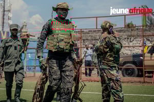 Un combattant du M23 au stade de l’Unité, à Goma, le 13 mai 2025.
