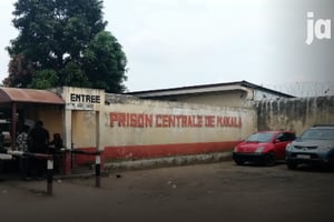 L’entrée de la prison Makala, à Kinshasa. © GRIP